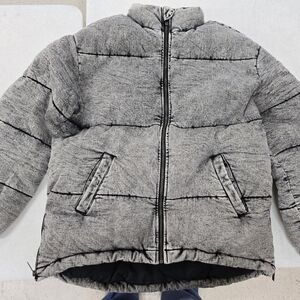 Stylish Women's Gray Puffer Jacket